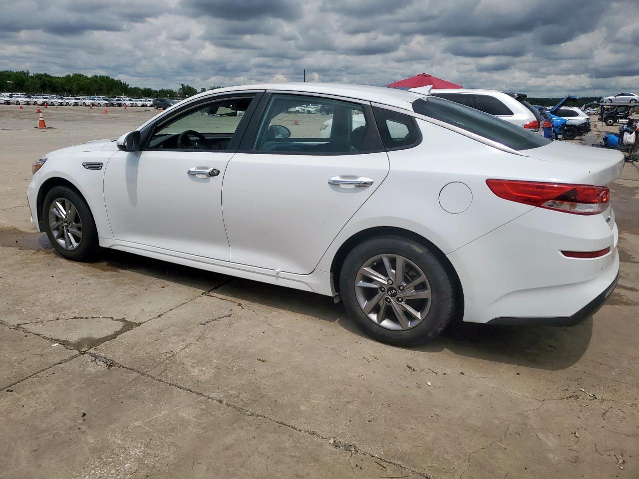 2020 Kia Optima Lx - Фото 2