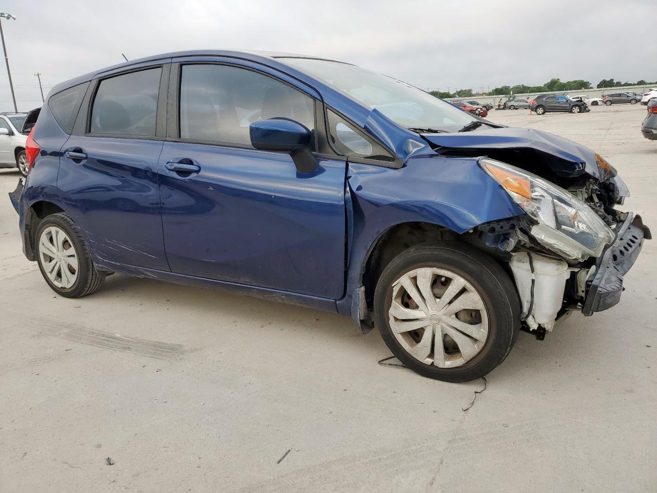 2018 Nissan Versa Note S - Фото 4