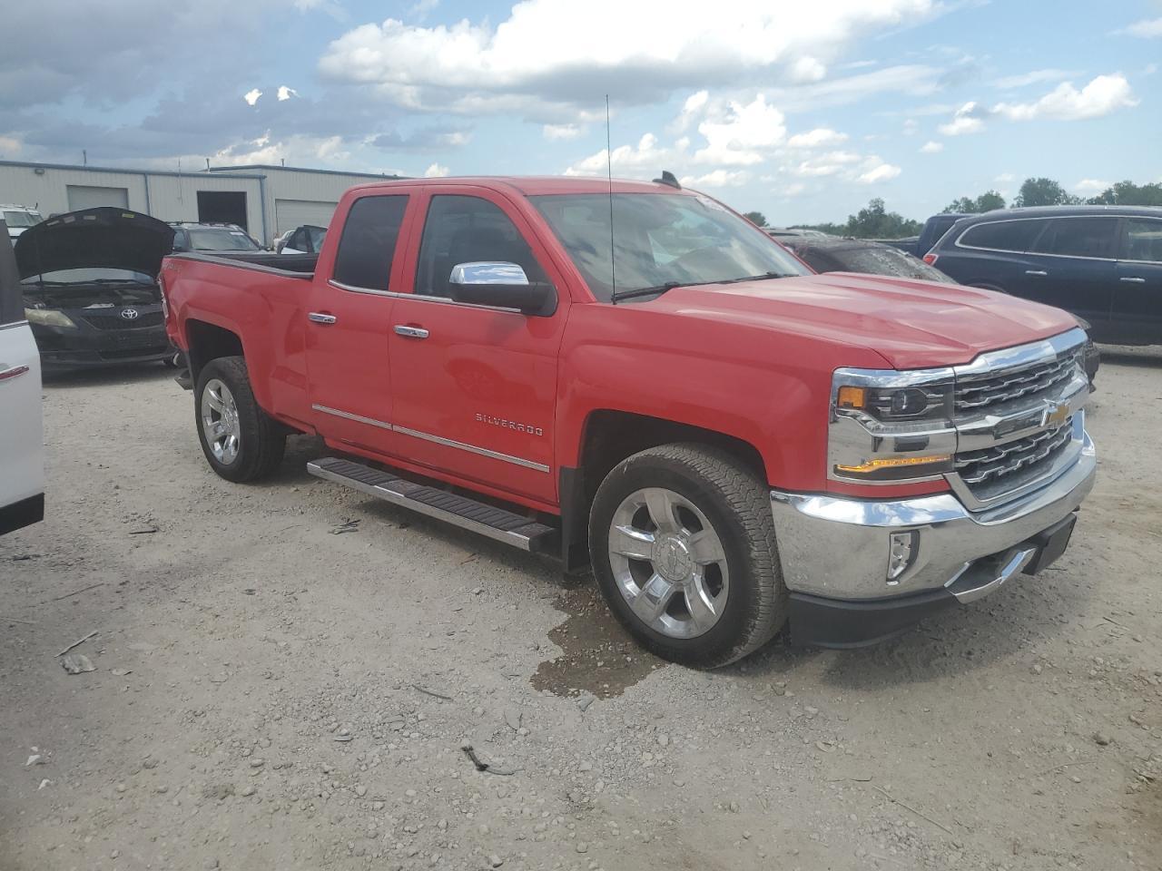 2017 Chevrolet Silverado K1500 Ltz - Image 4