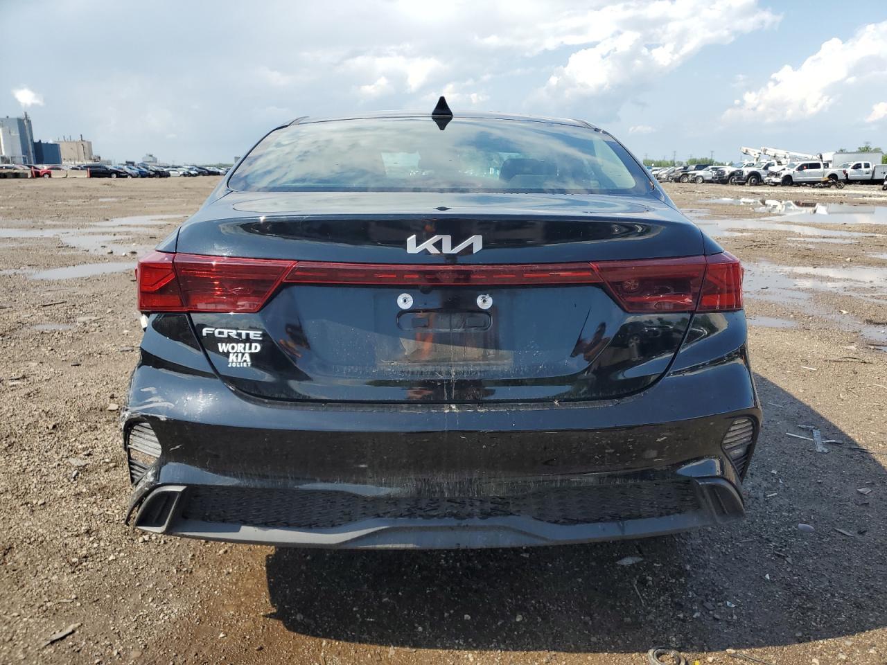 2024 Kia Forte Lx - Фото 6