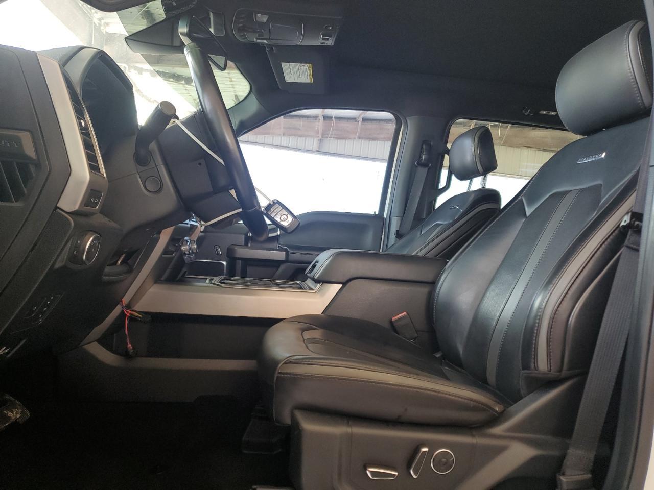 2019 Ford F250 Super Duty - Image 7