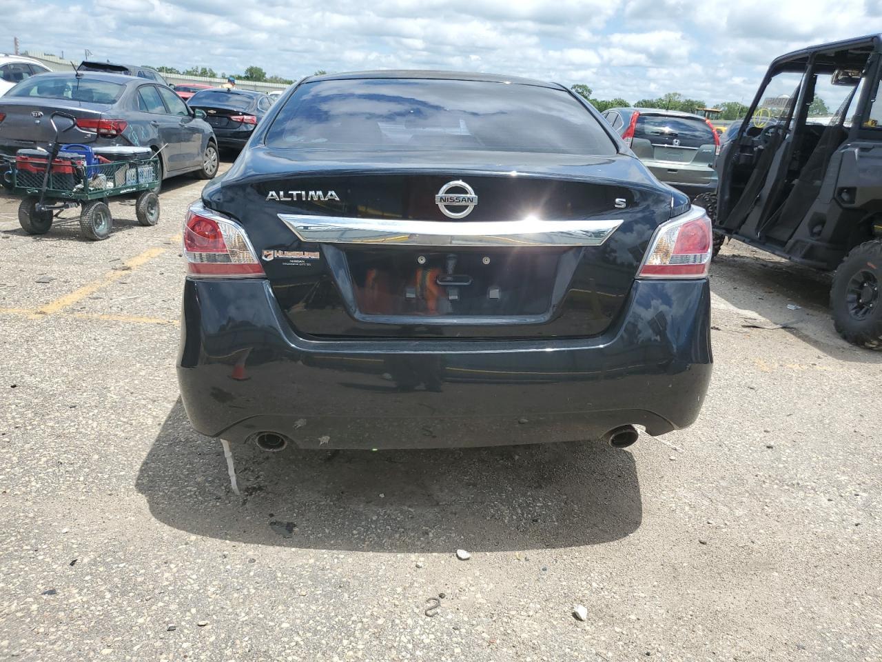 2015 Nissan Altima 2.5 - Image 6