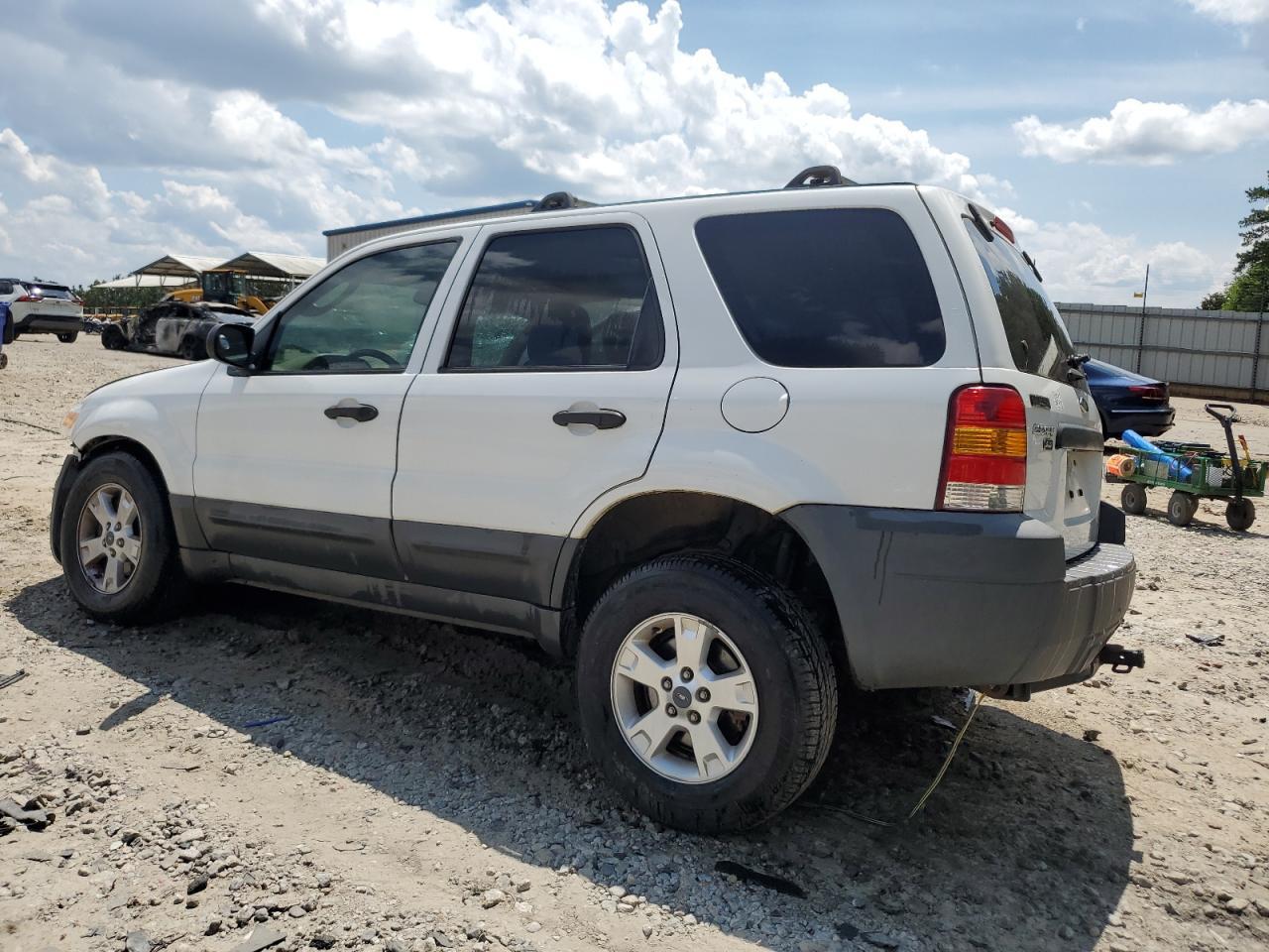 2005 Ford Escape Xlt - Фото 2
