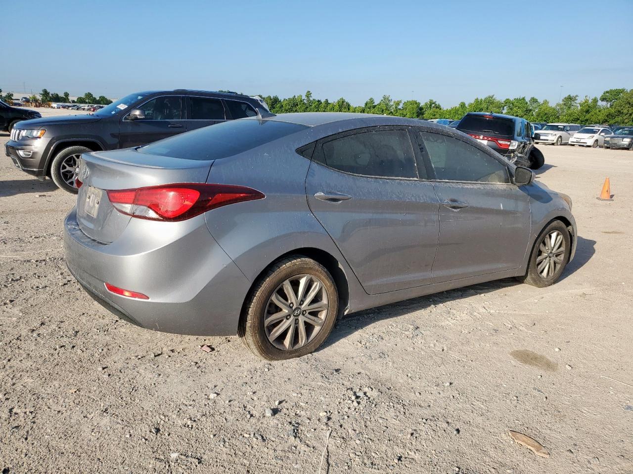 2014 Hyundai Elantra Se - Фото 3