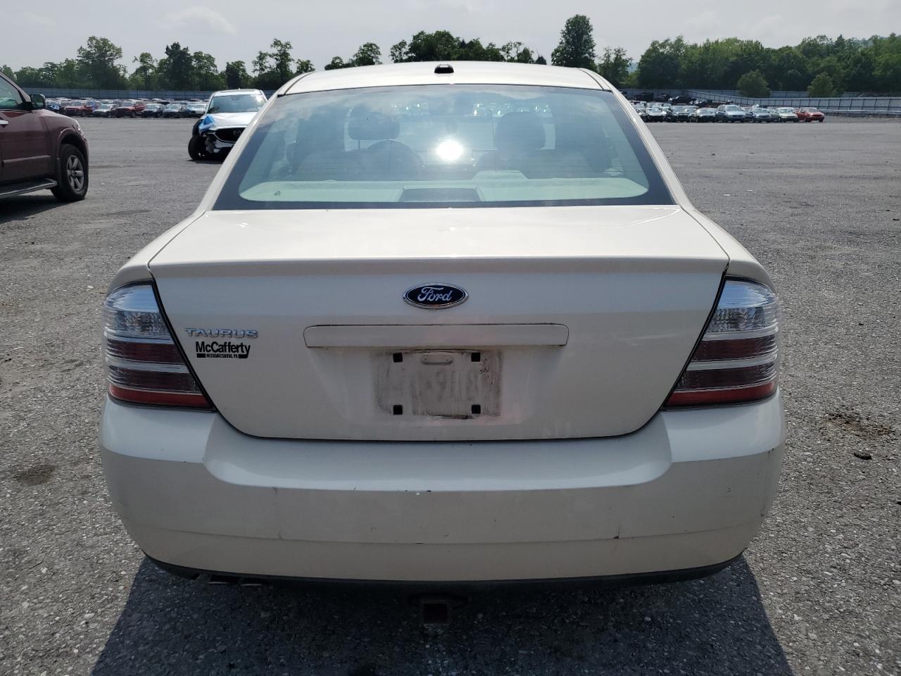 2009 Ford Taurus Se - Image 6
