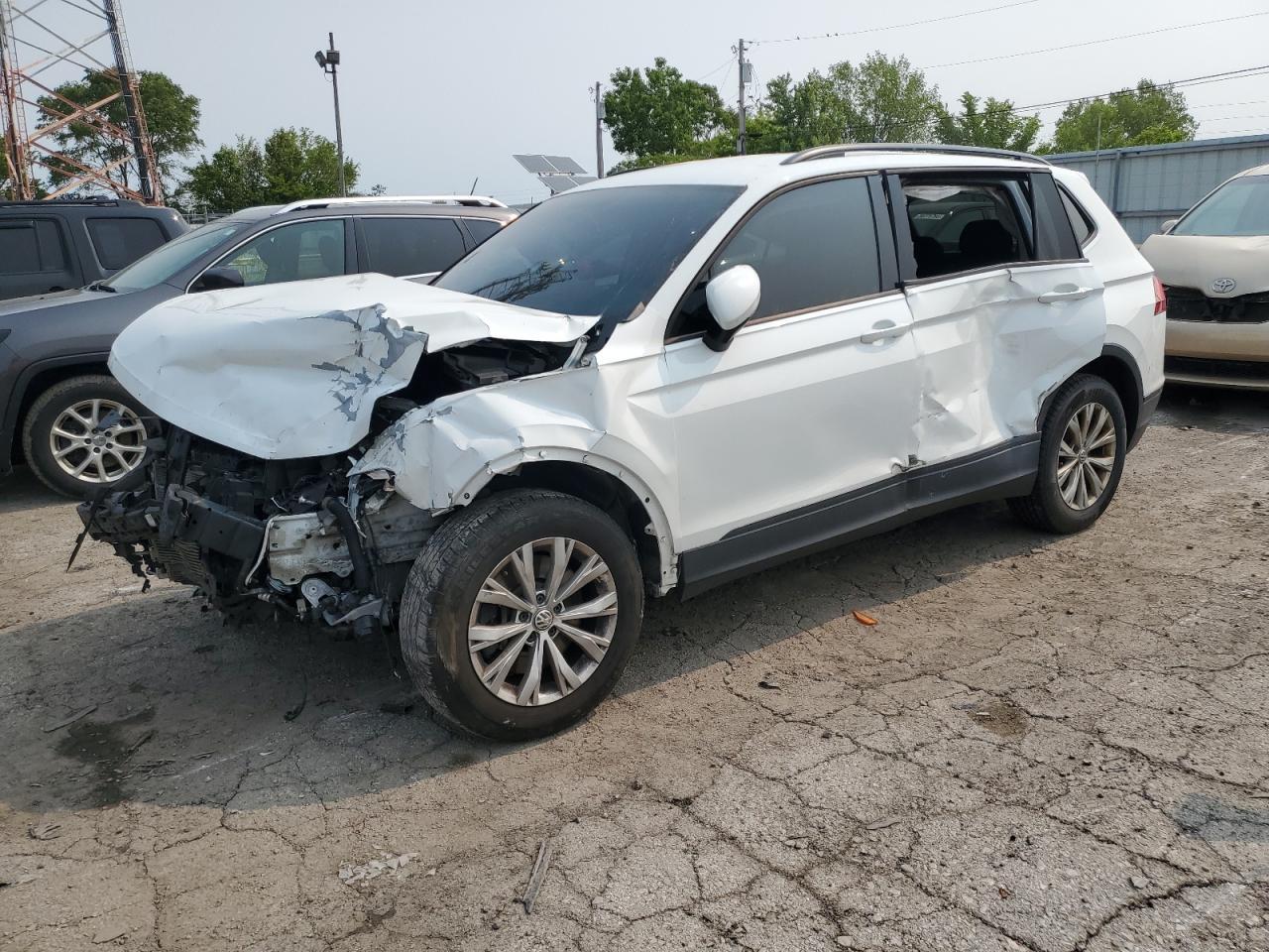 2018 Volkswagen Tiguan S