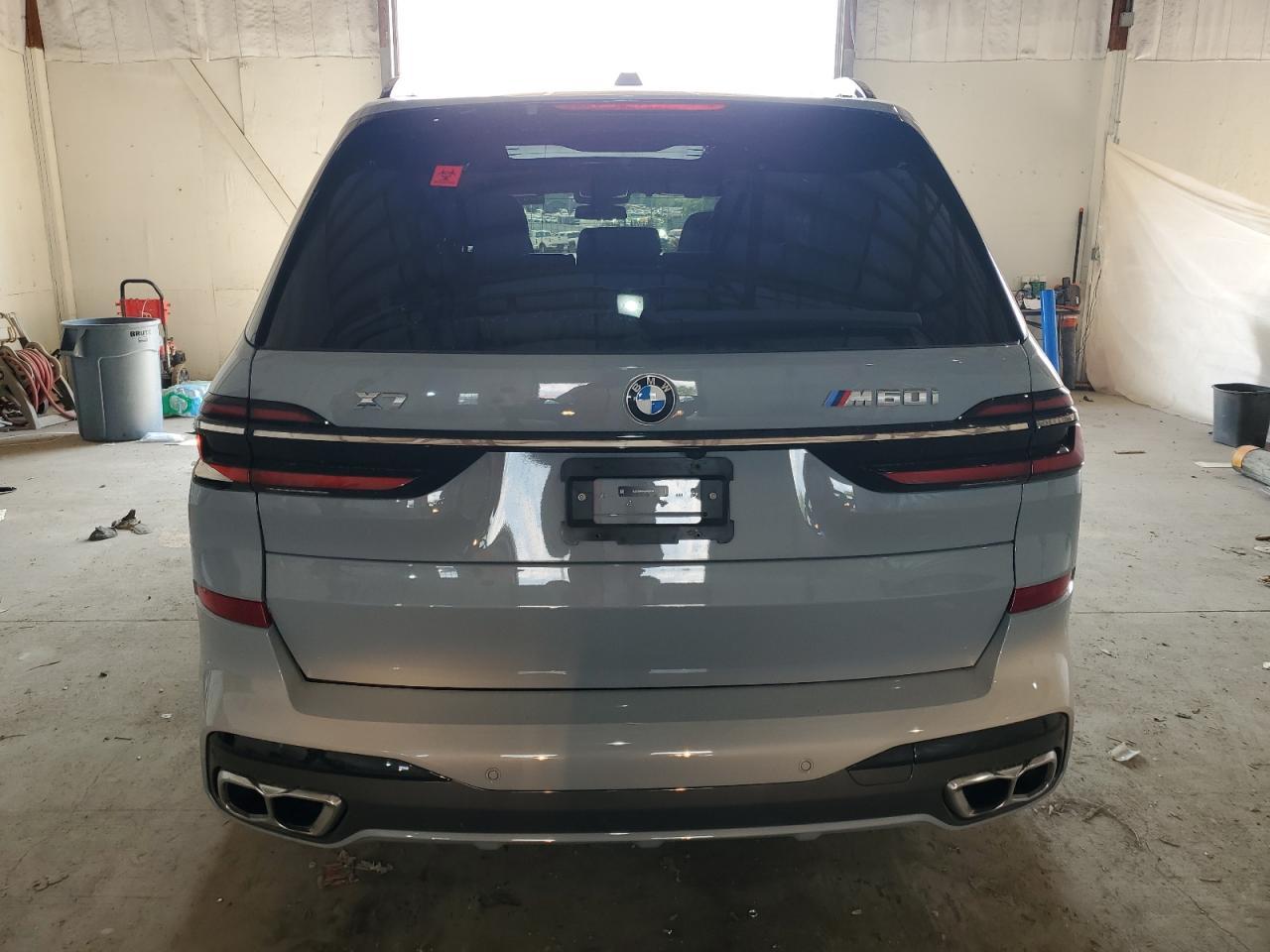 2025 BMW X7 M60I - Фото 6