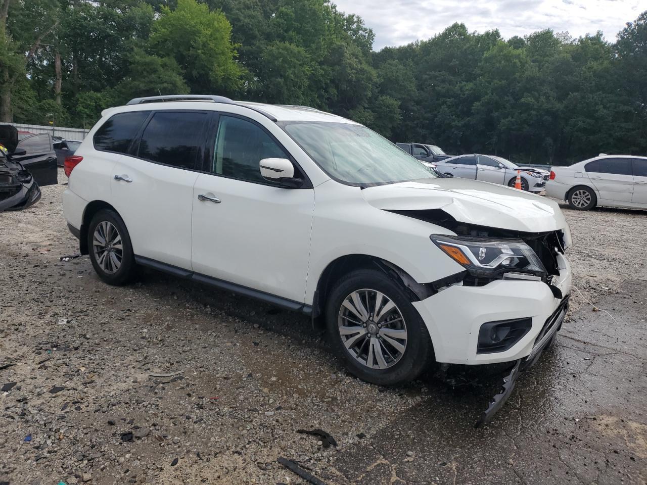 2018 Nissan Pathfinder S - Фото 4