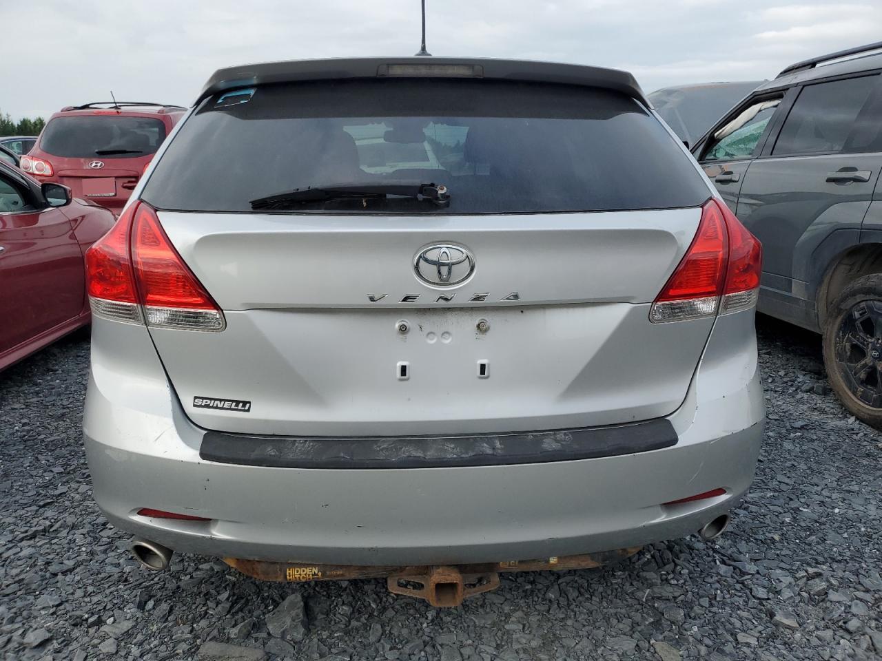 2011 Toyota Venza - Image 6