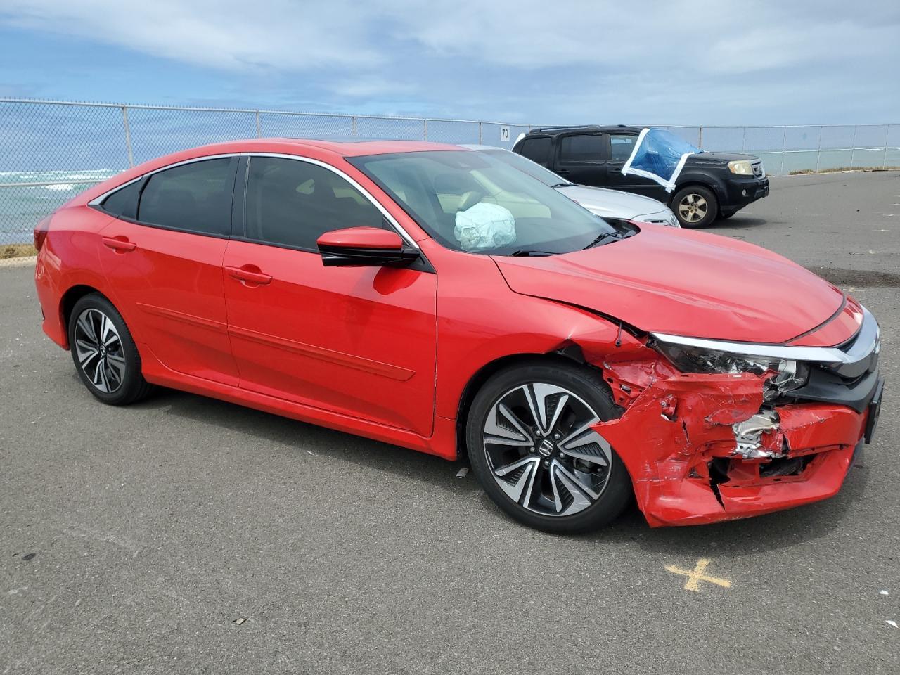 2018 Honda Civic Ex - Image 4