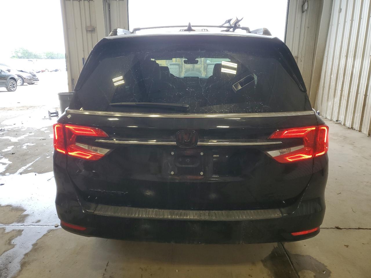 2023 Honda Odyssey Elite - Image 6