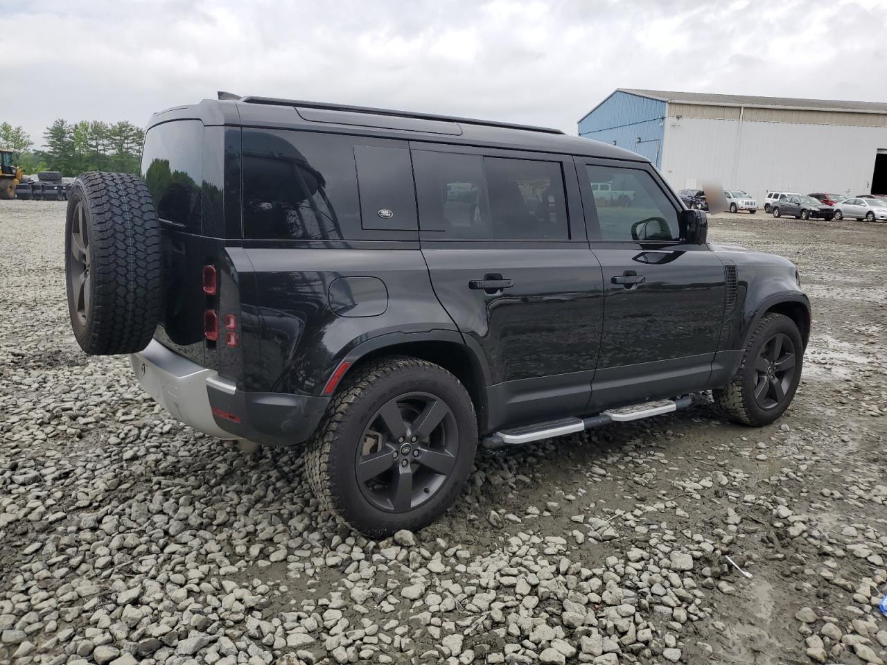 2024 Land Rover Defender 110 S - Фото 3