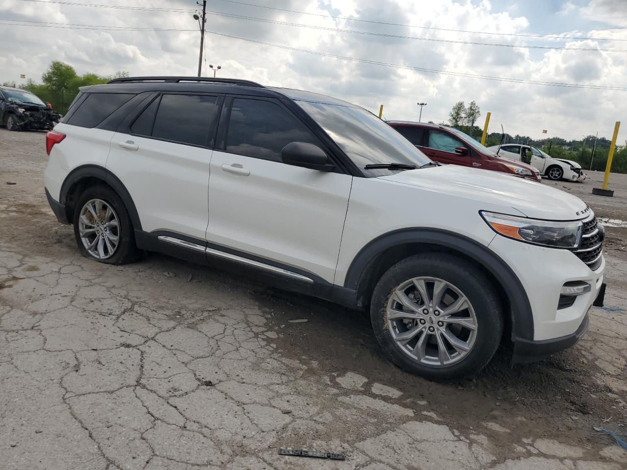 2020 Ford Explorer Xlt - Image 4