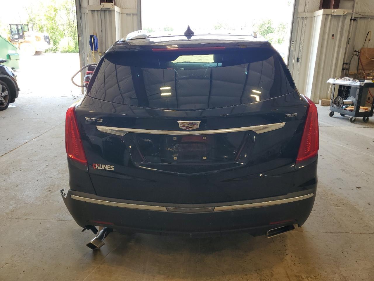 2017 Cadillac Xt5 - Фото 6