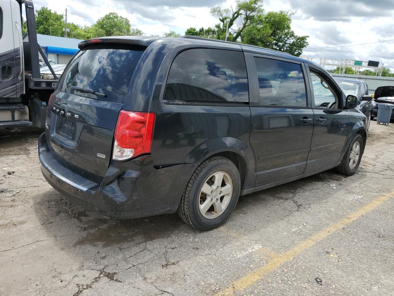 2013 Dodge Grand Caravan Sxt - Image 3