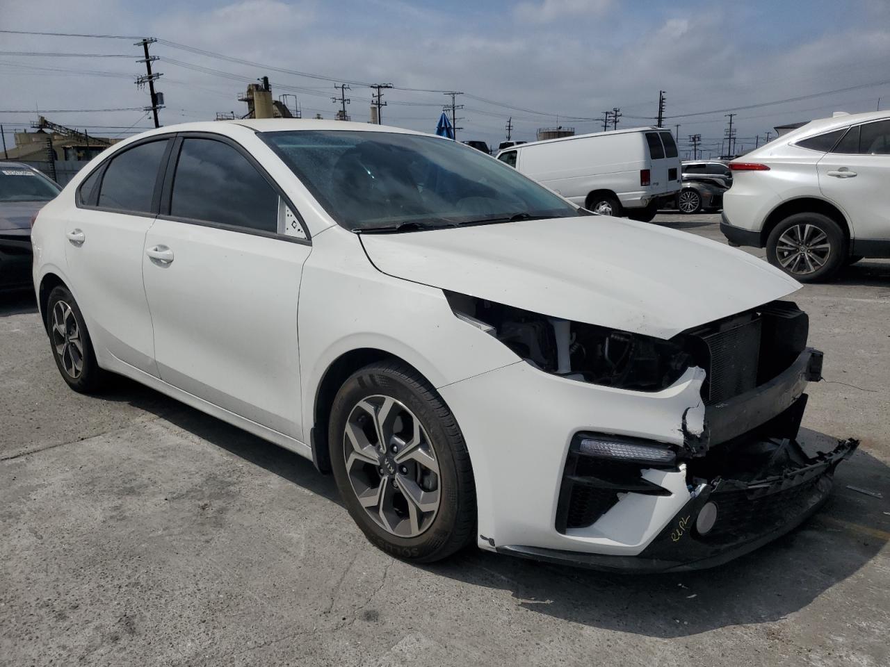 2021 Kia Forte Fe - Фото 4