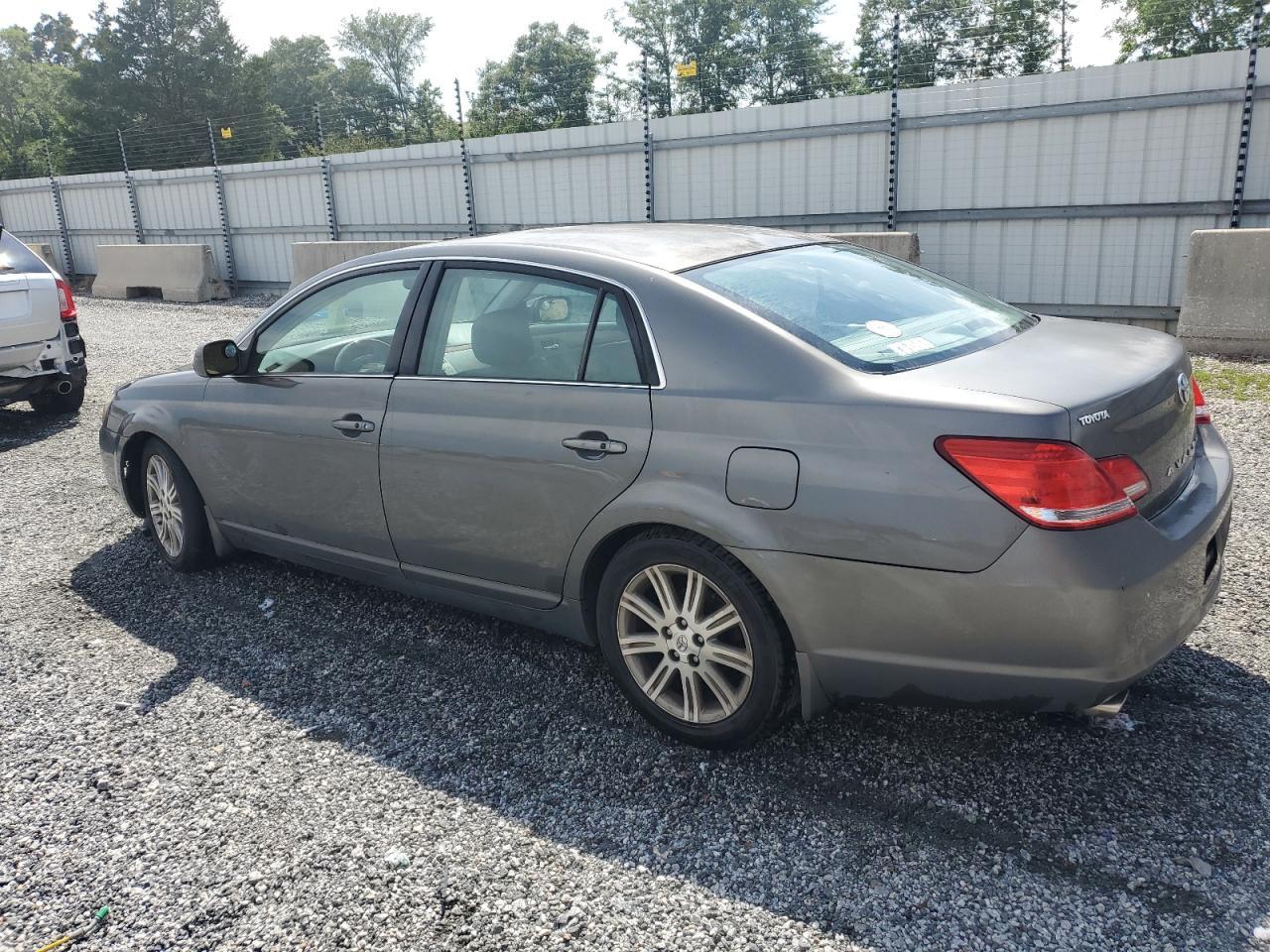 2006 Toyota Avalon Xl - Фото 2