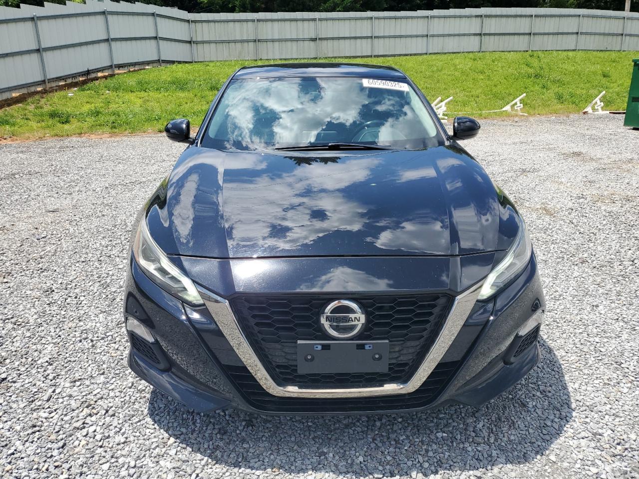 2019 Nissan Altima Sr - Image 5