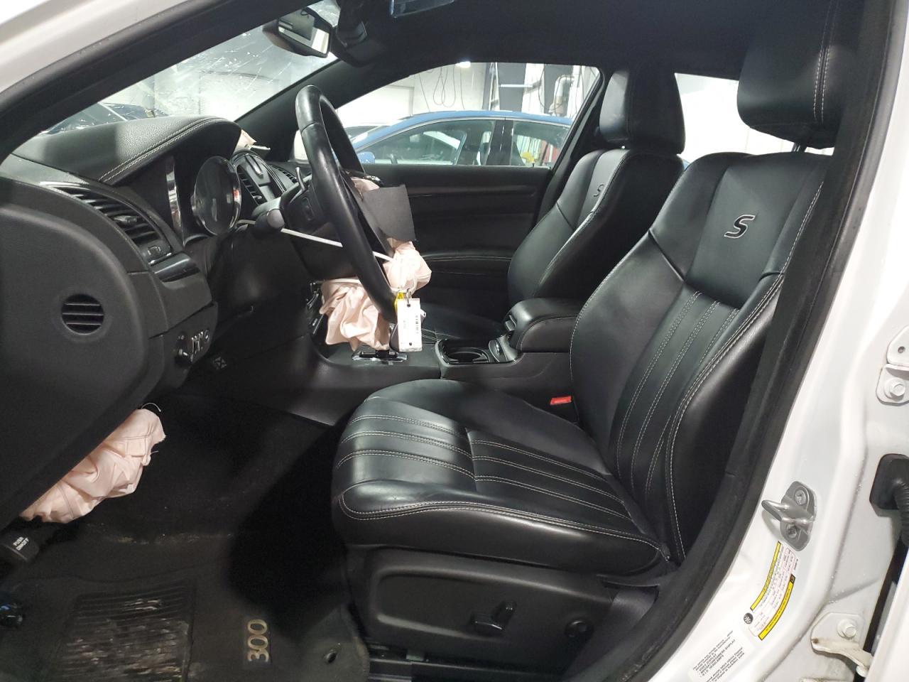 2014 Chrysler 300 S - Фото 7