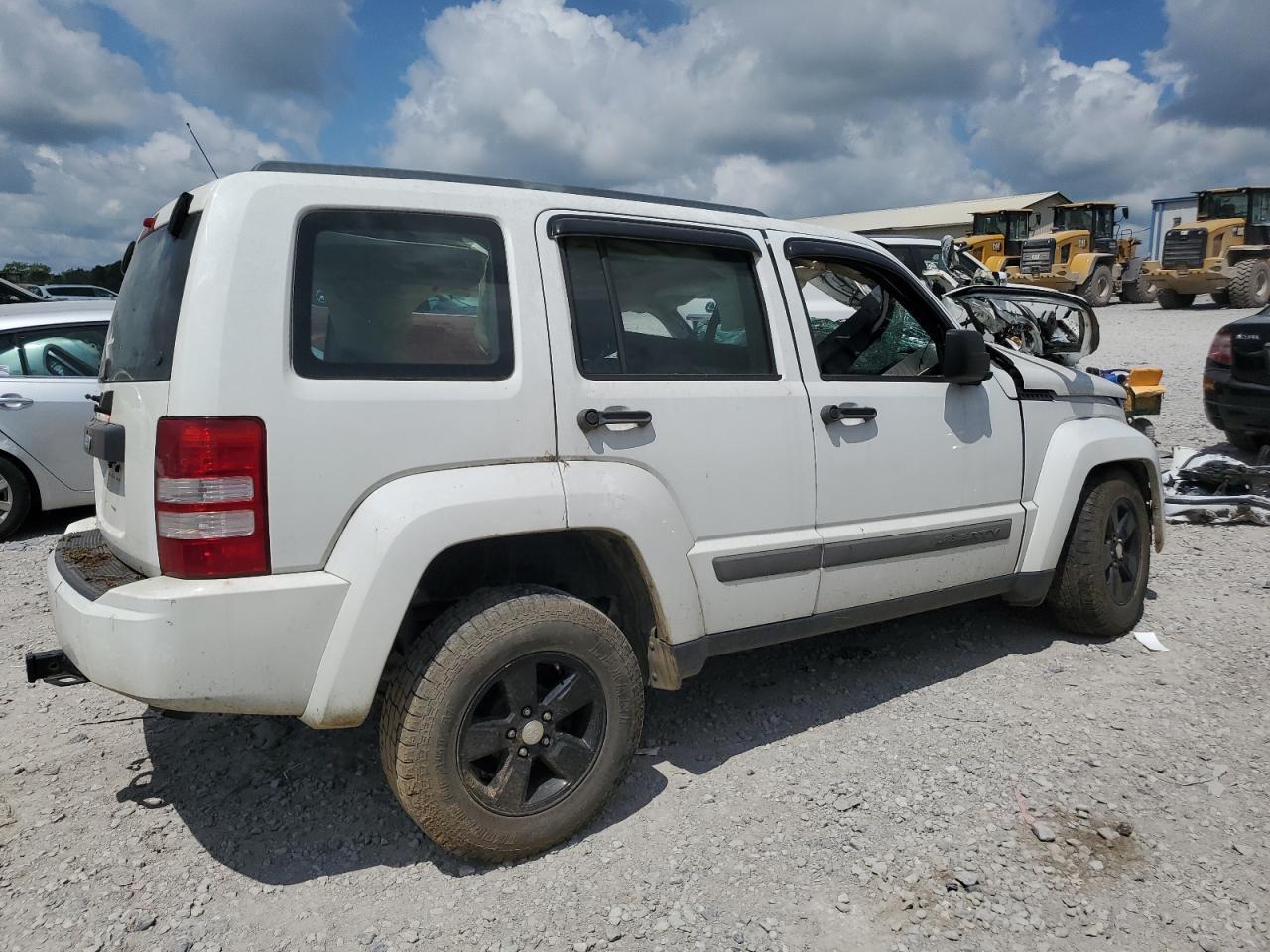 2012 Jeep Liberty Sport - Фото 3