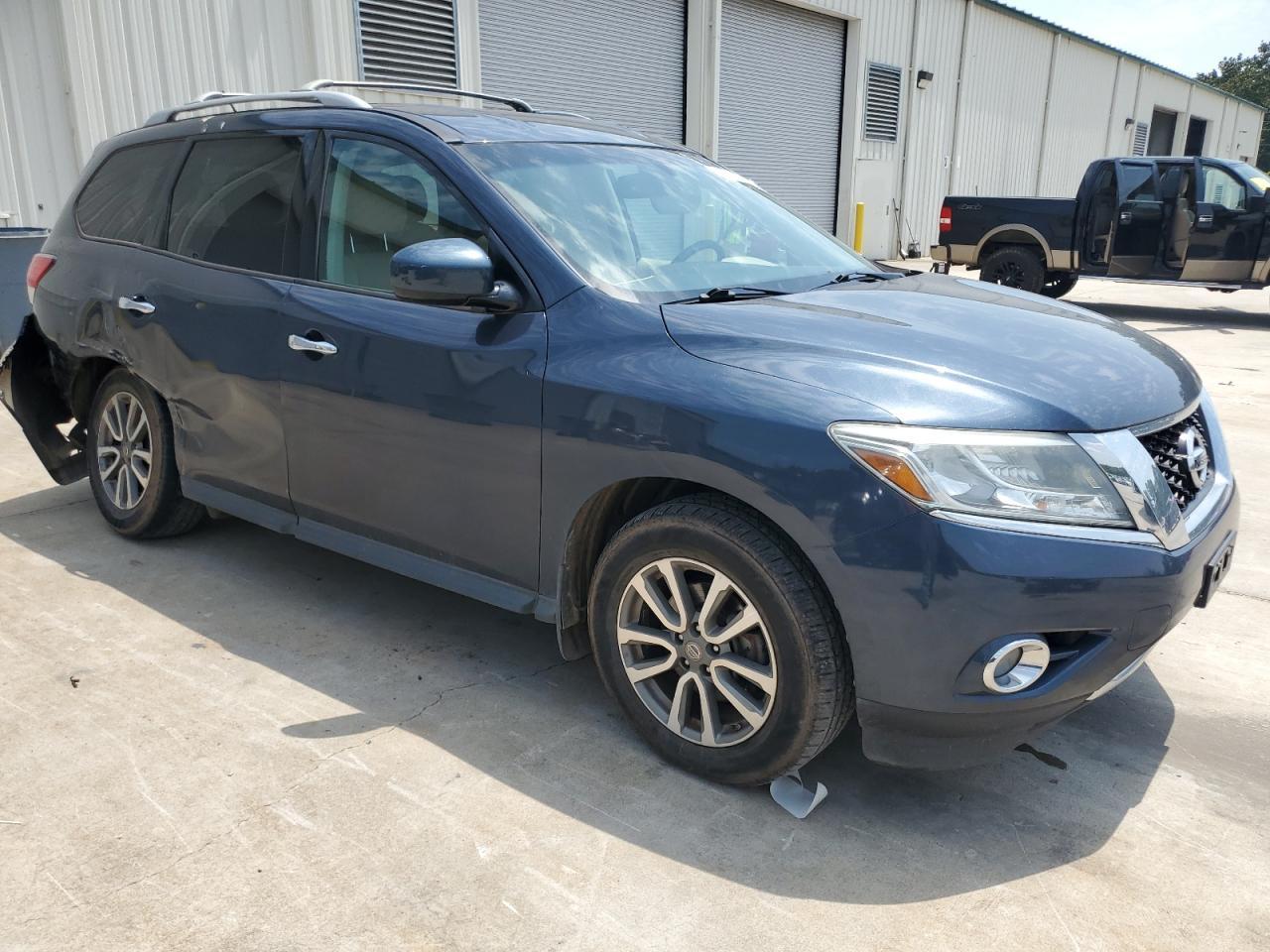 2016 Nissan Pathfinder S - Фото 4