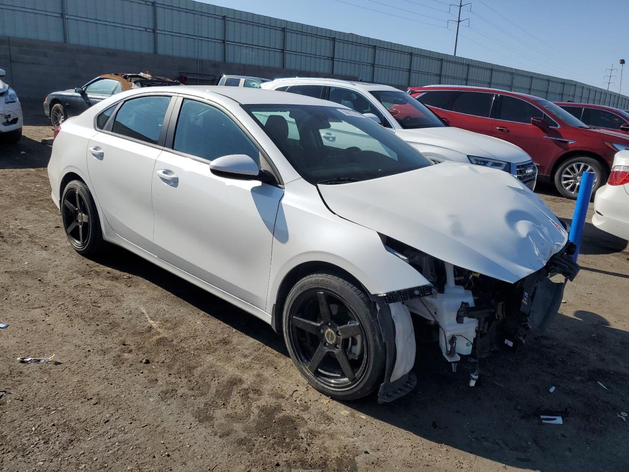 2024 Kia Forte Lx - Фото 4