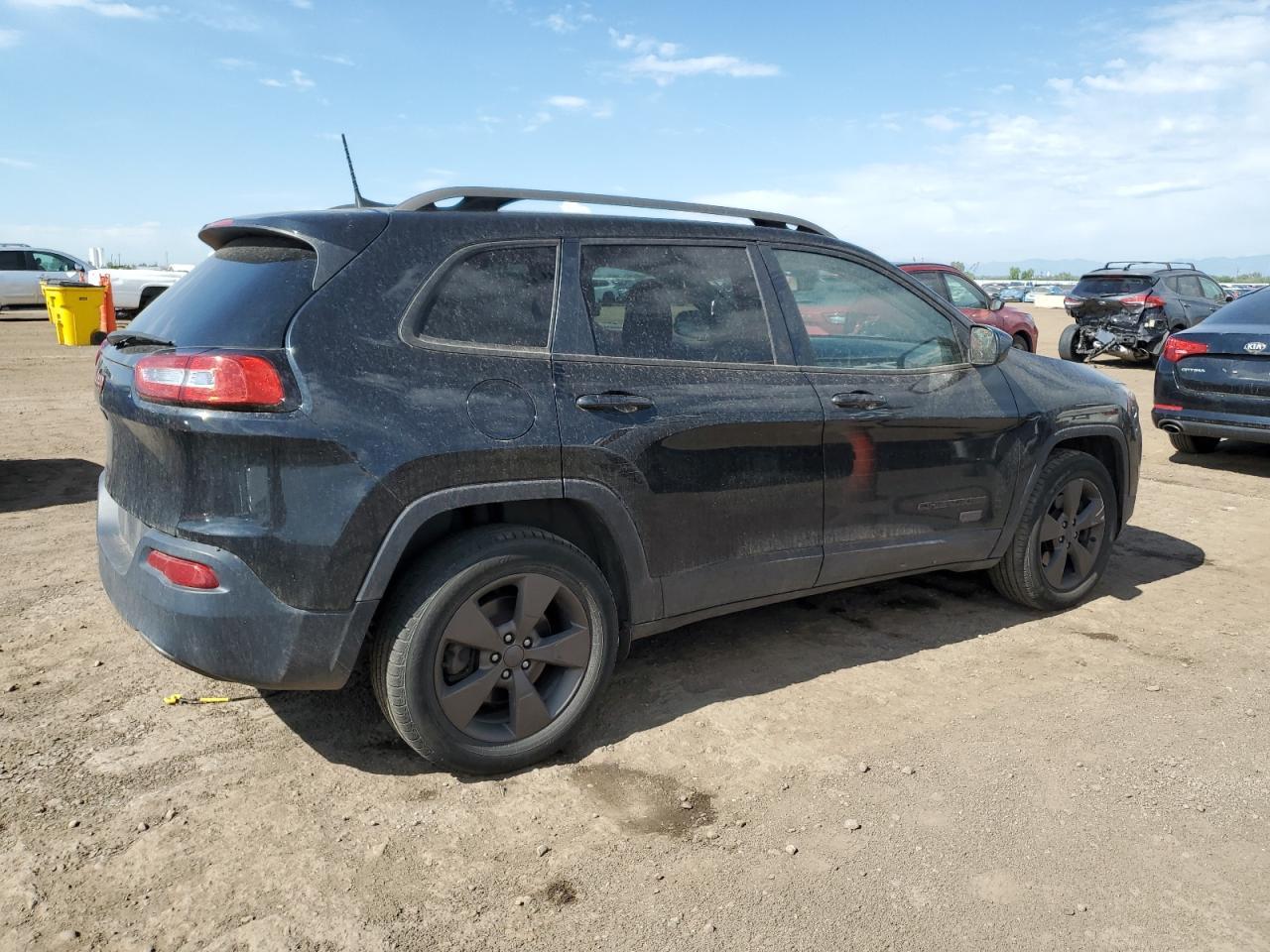 2016 Jeep Cherokee Latitude - Фото 3