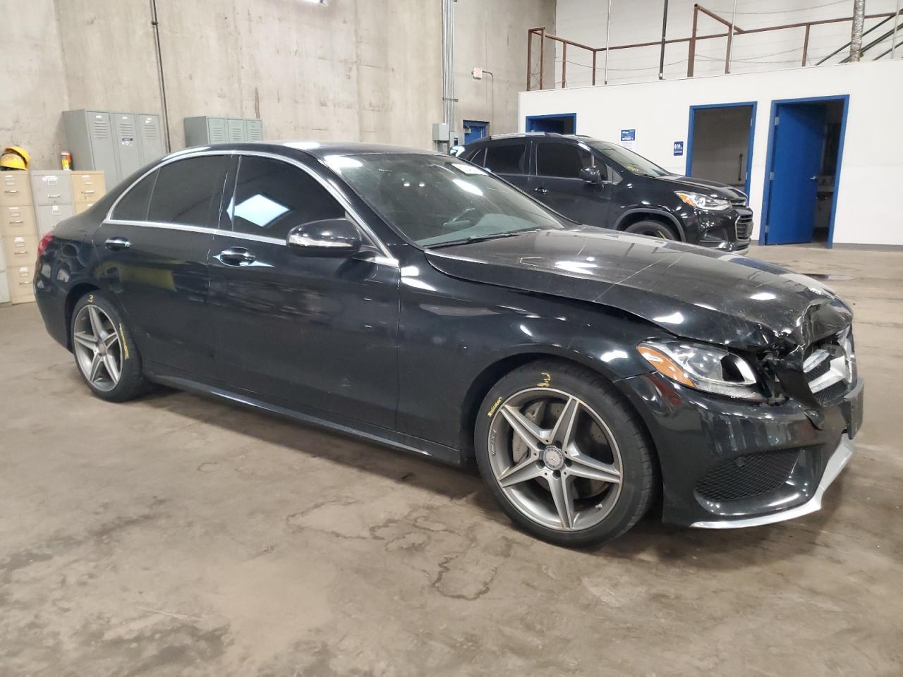 2015 Mercedes-Benz C 300 4Matic - Фото 4