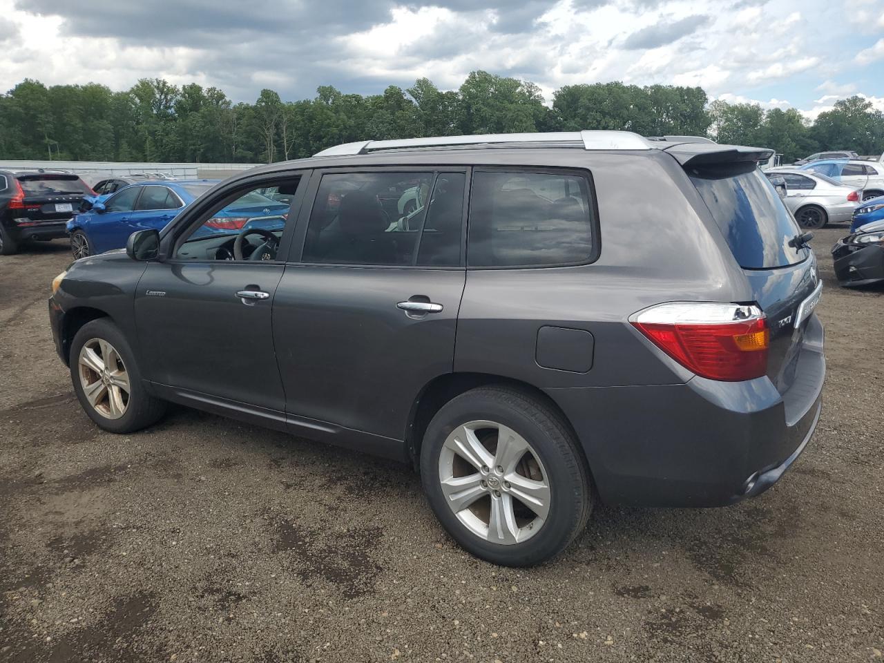 2009 Toyota Highlander Limited - Image 2