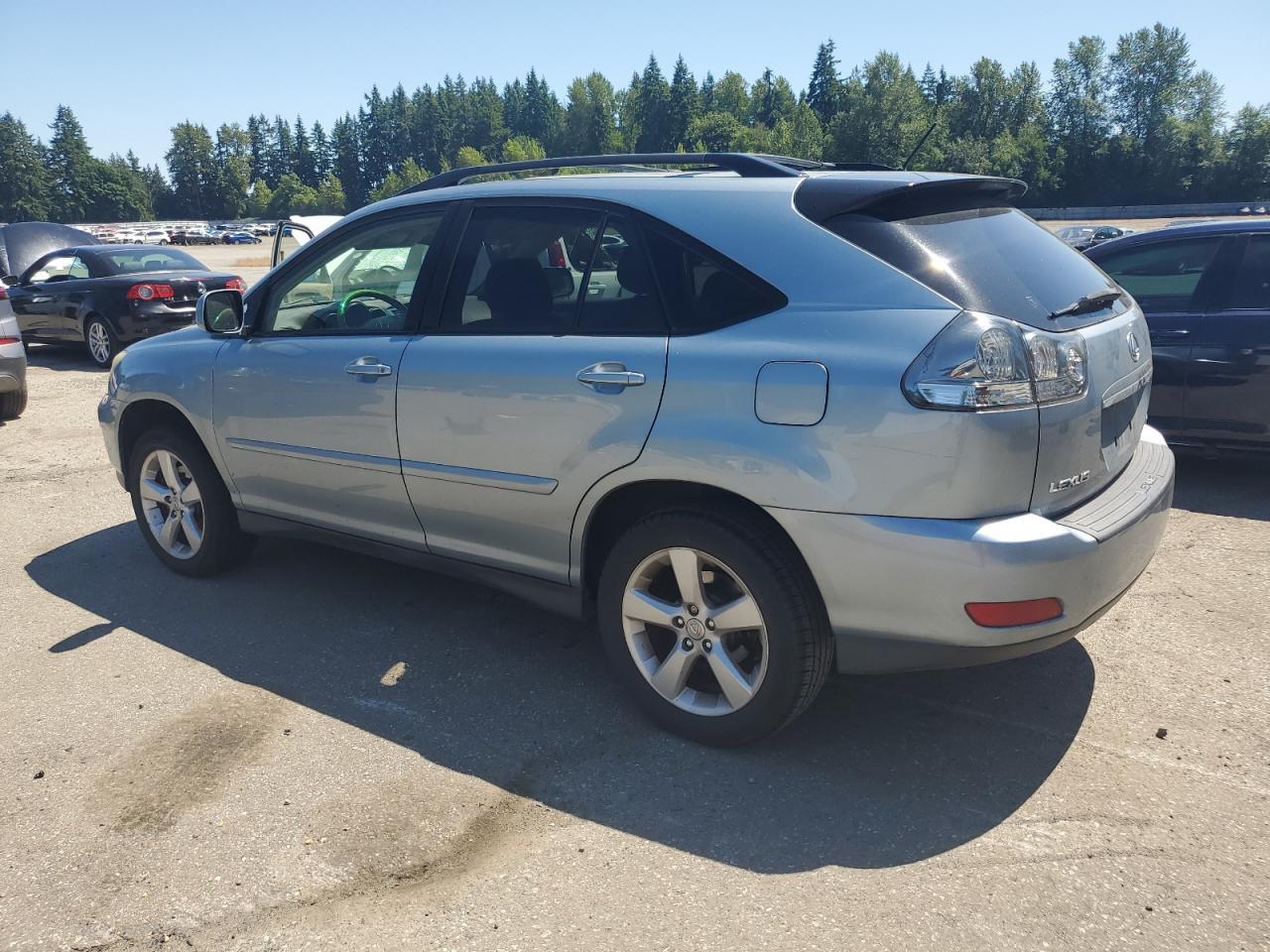 2005 Lexus Rx 330 - Image 2