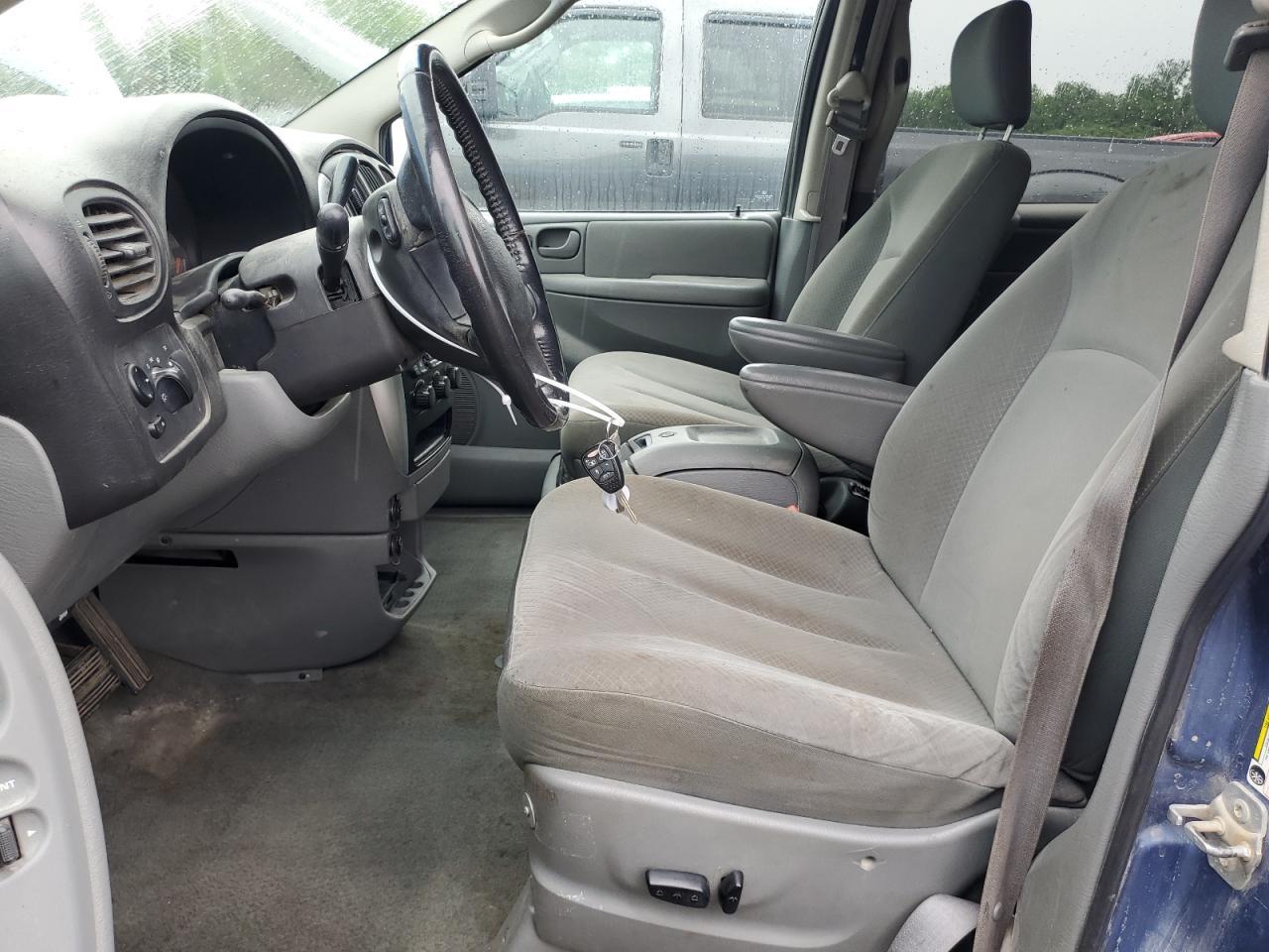 2007 Chrysler Town & Country Touring - Image 7