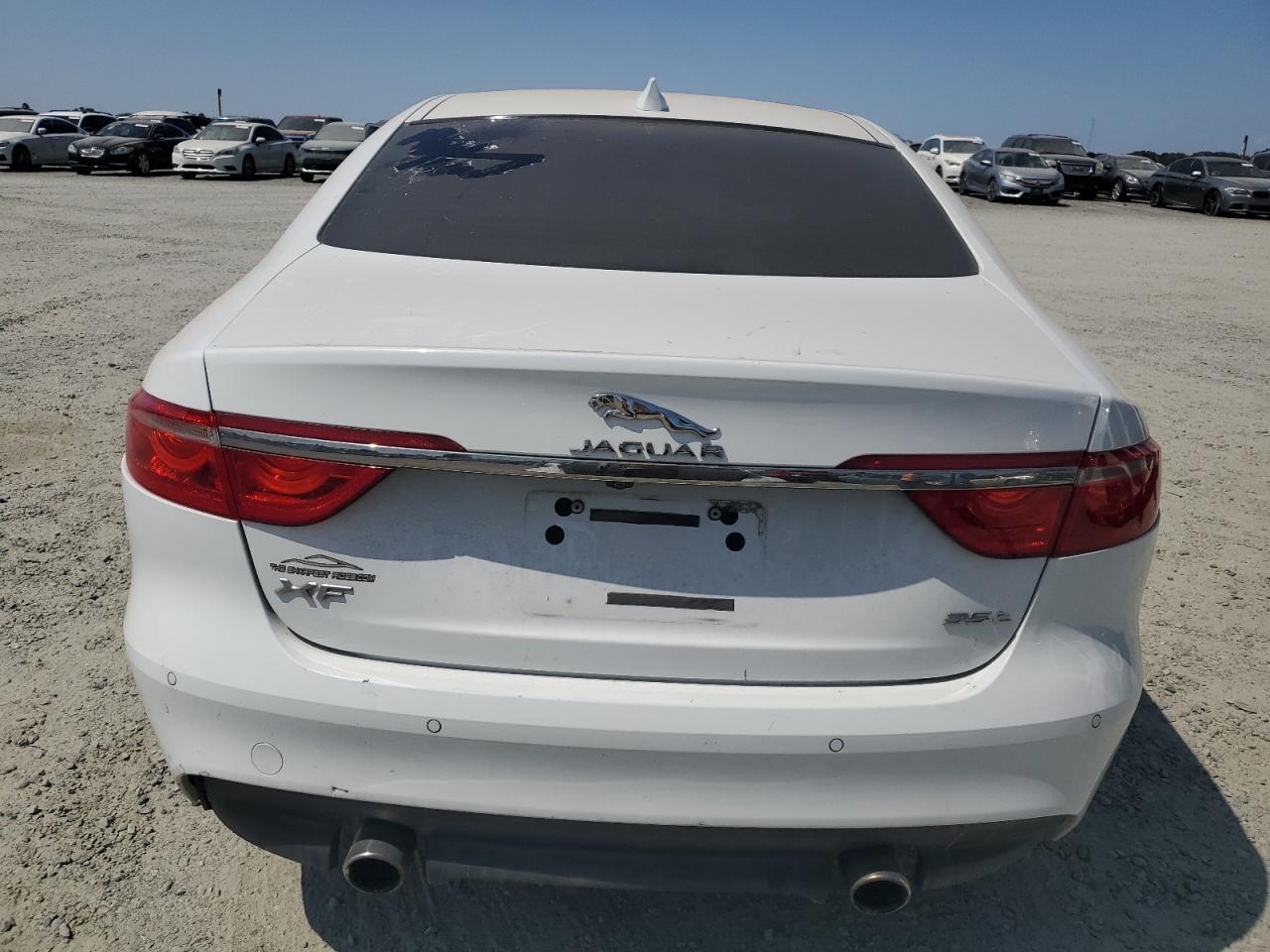 2016 Jaguar Xf Premium - Фото 6