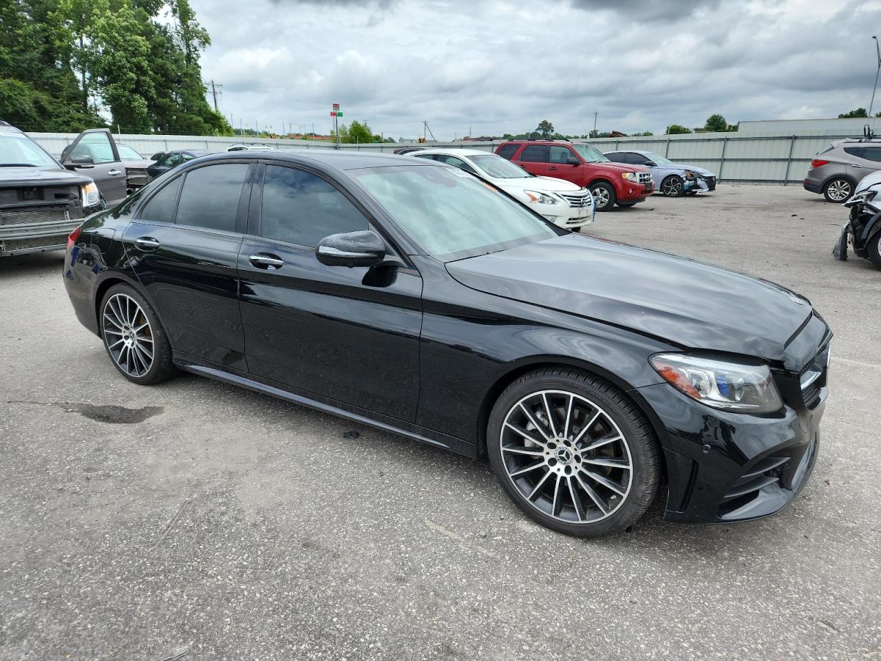 2021 Mercedes-Benz C 300 - Фото 4