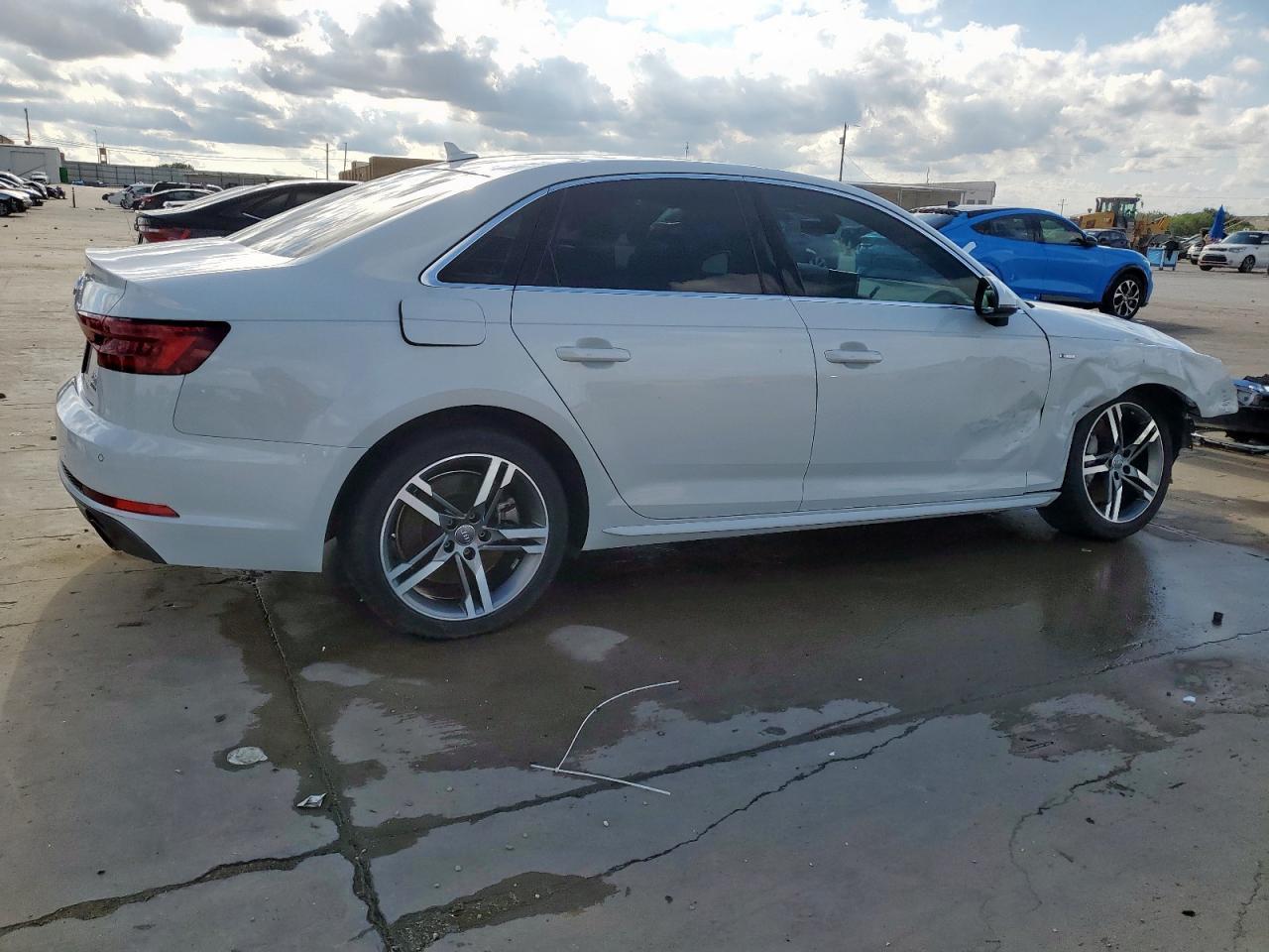 2018 Audi A4 Premium Plus - Фото 3