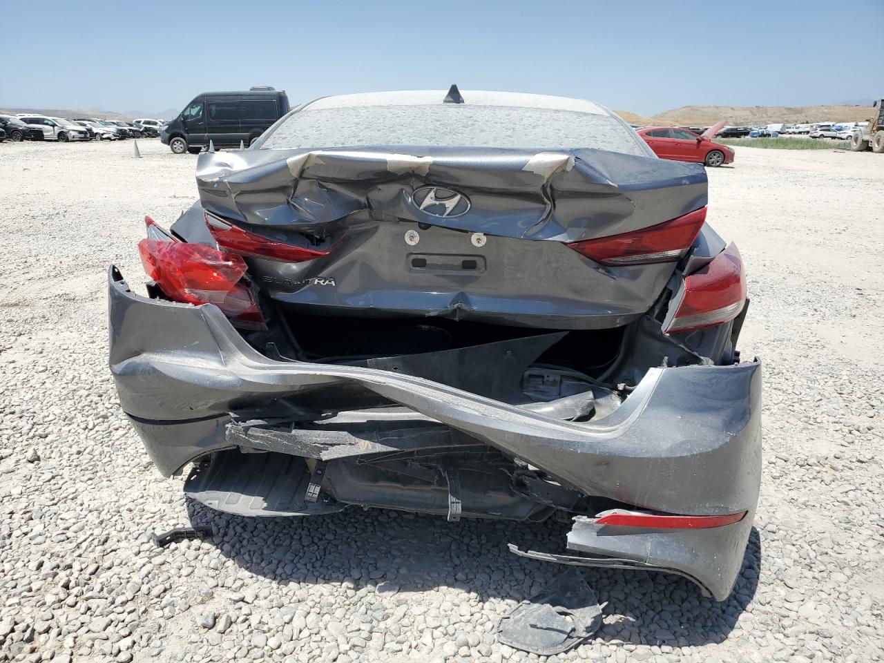 2018 Hyundai Elantra Sel - Image 6