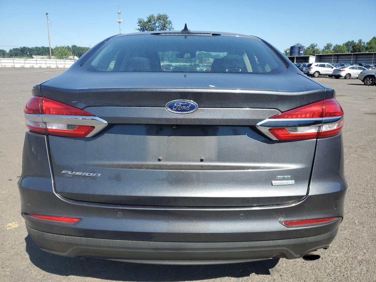 2020 Ford Fusion Se - Фото 6
