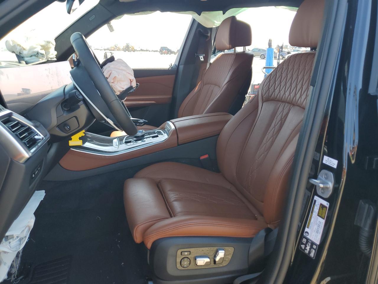 2025 BMW X5 M60I - Image 7