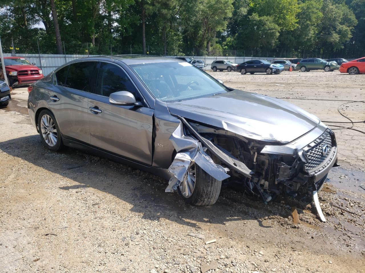 2019 Infiniti Q50 Luxe - Image 4