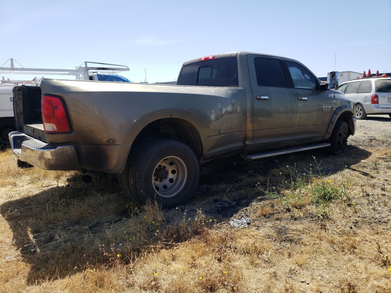 2013 Ram 3500 Slt - Фото 3