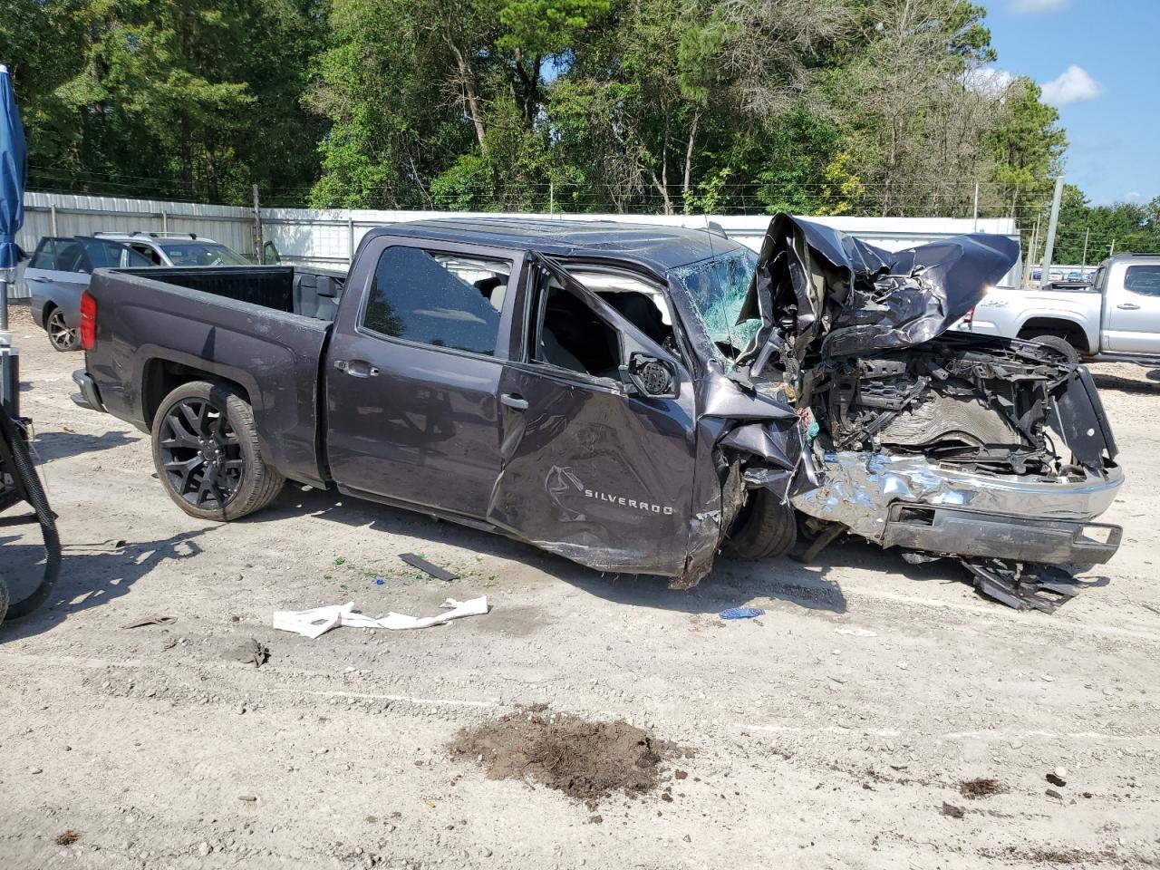 2015 Chevrolet Silverado C1500 - Image 4