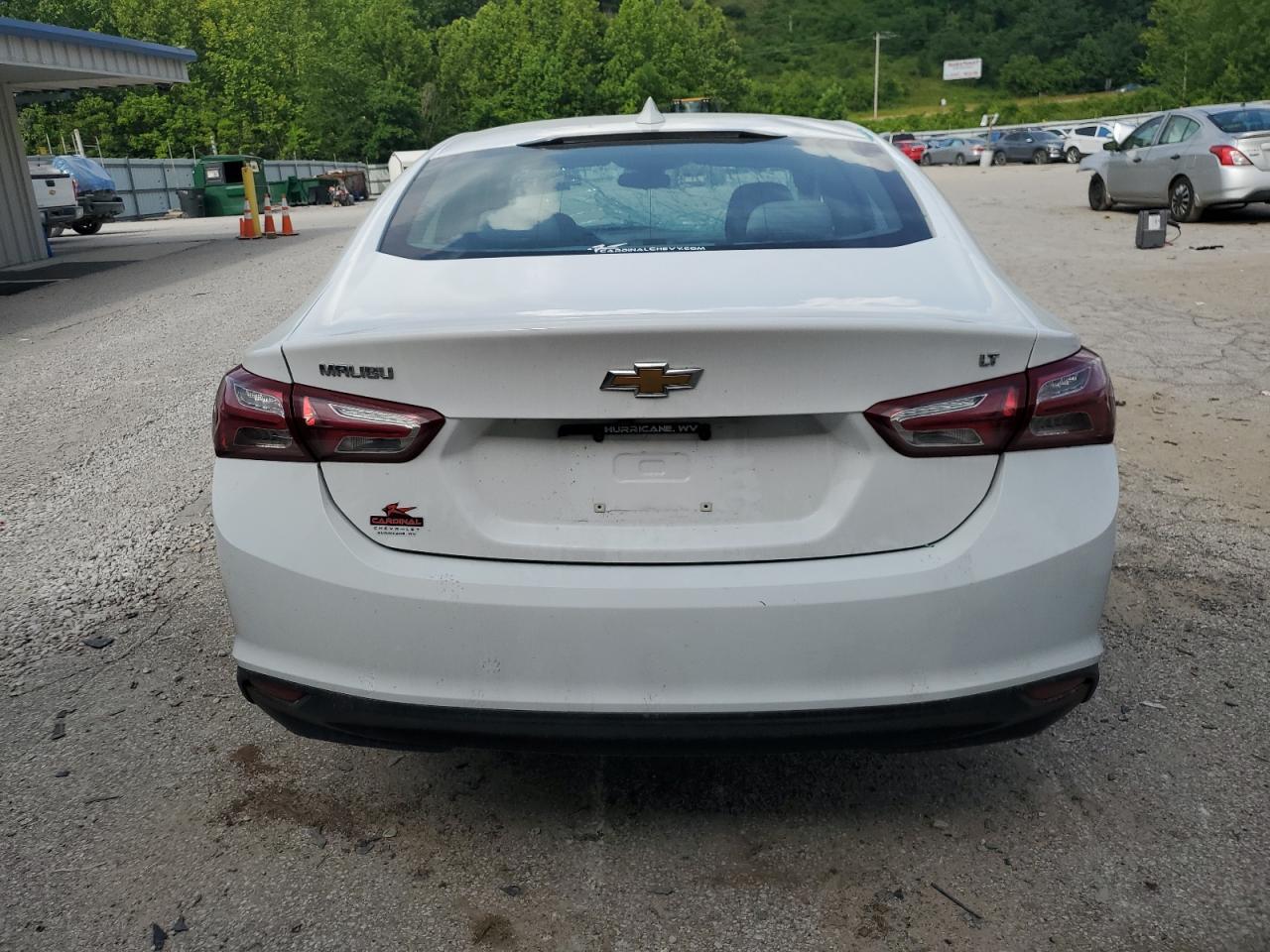 2022 Chevrolet Malibu Lt - Фото 6