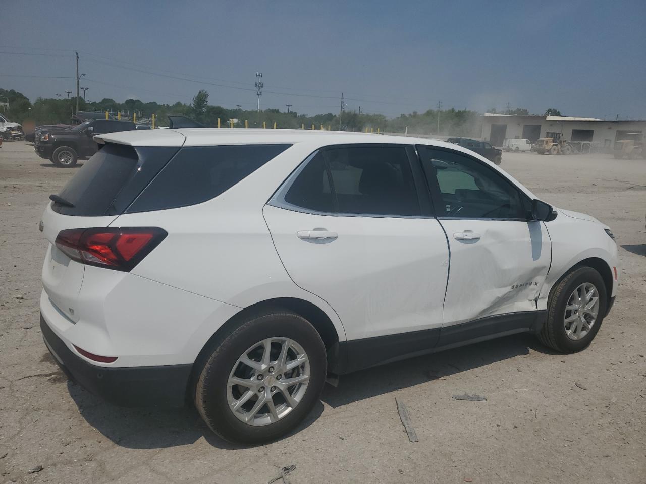 2024 Chevrolet Equinox Lt - Фото 3