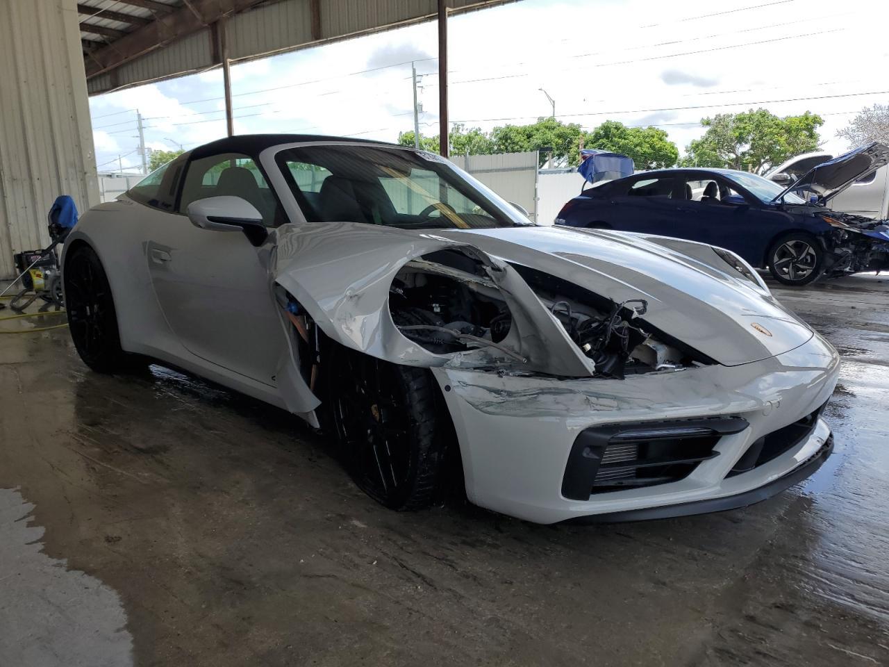 2024 Porsche 911 Targa 4S - Фото 4