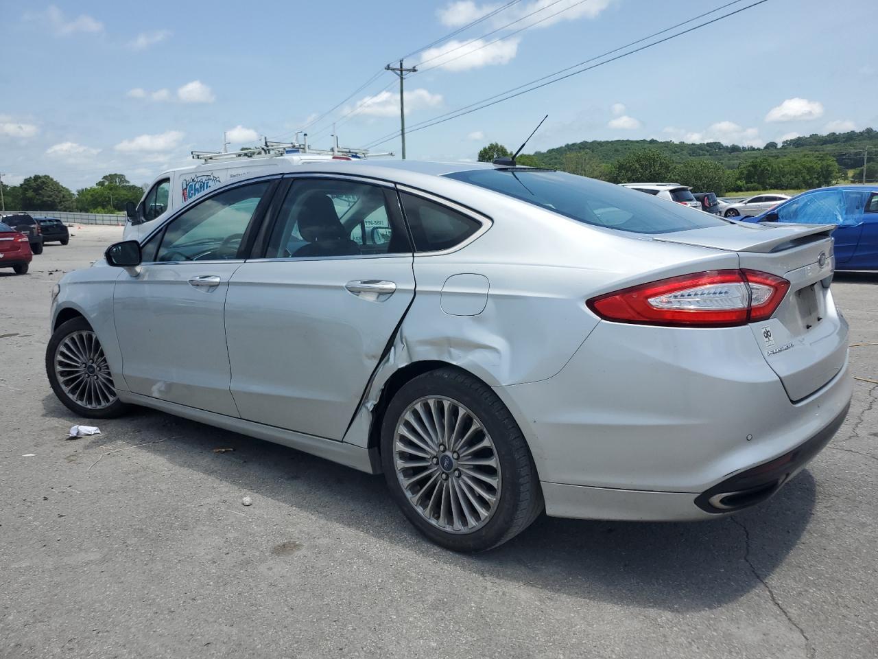 2016 Ford Fusion Titanium - Фото 2