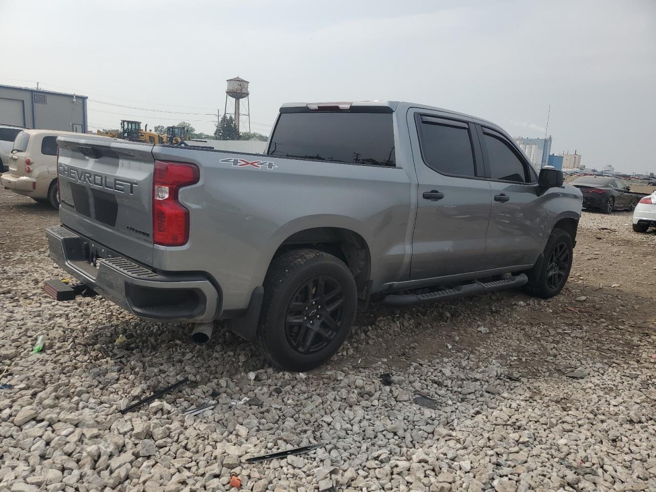 2023 Chevrolet Silverado K1500 Custom - Фото 3