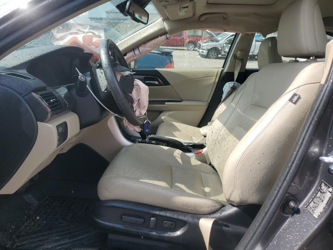 2017 Honda Accord Hybrid Exl - Image 7