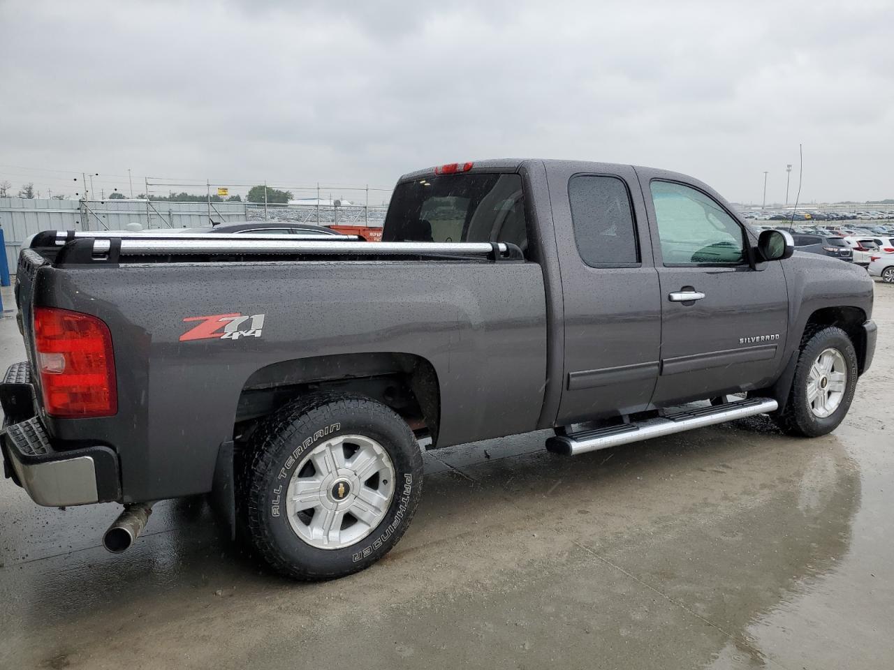 2010 Chevrolet Silverado K1500 Lt - Image 3