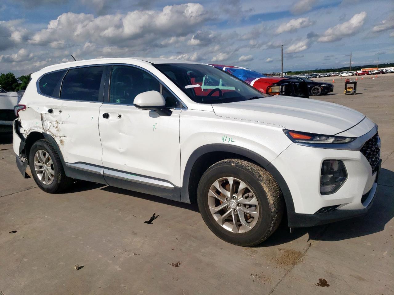 2020 Hyundai Santa Fe Se - Фото 4