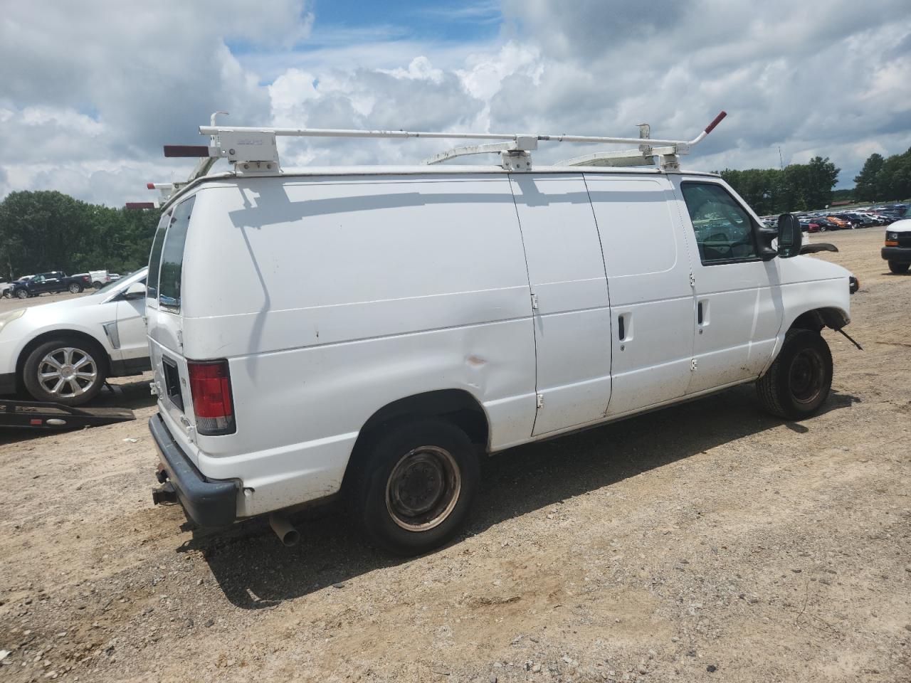 2013 Ford Econoline E150 Van - Фото 3