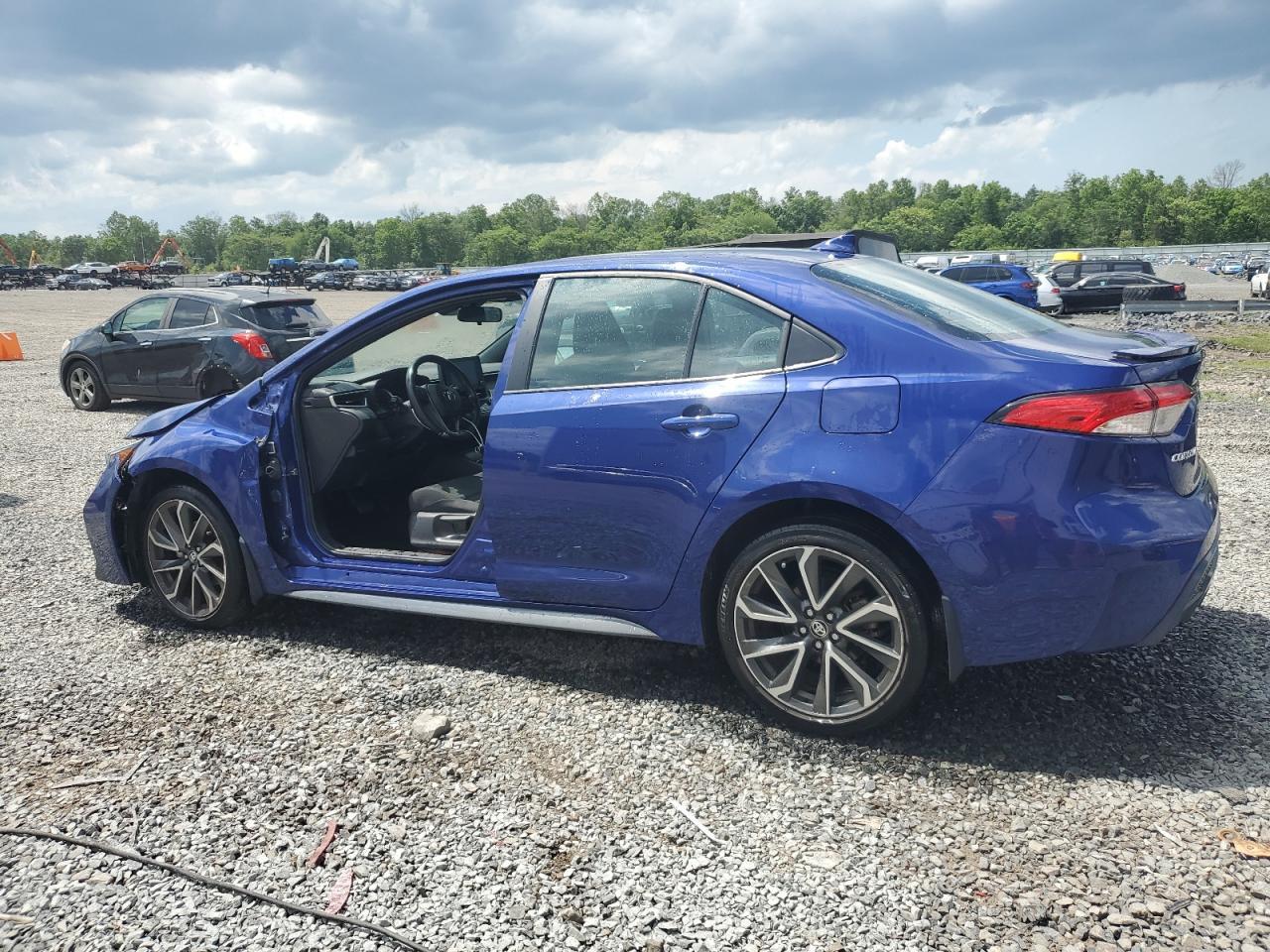 2022 Toyota Corolla Se - Фото 2